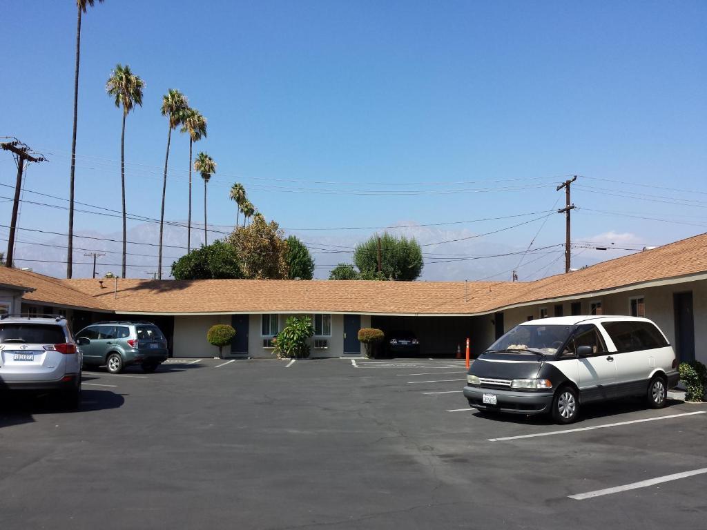 New Kansan Motel Rancho Cucamonga Exterior photo