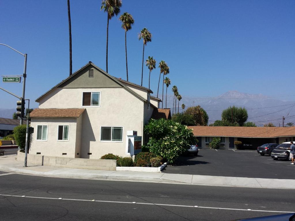 New Kansan Motel Rancho Cucamonga Exterior photo