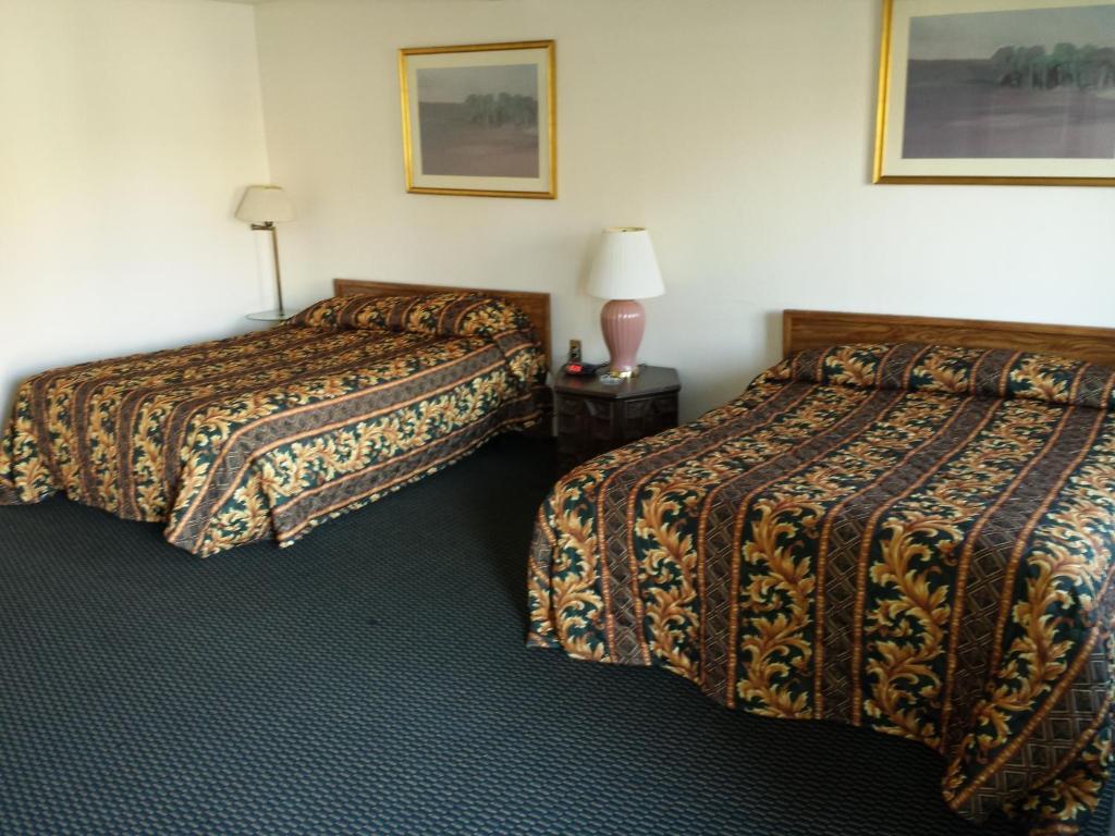 New Kansan Motel Rancho Cucamonga Room photo